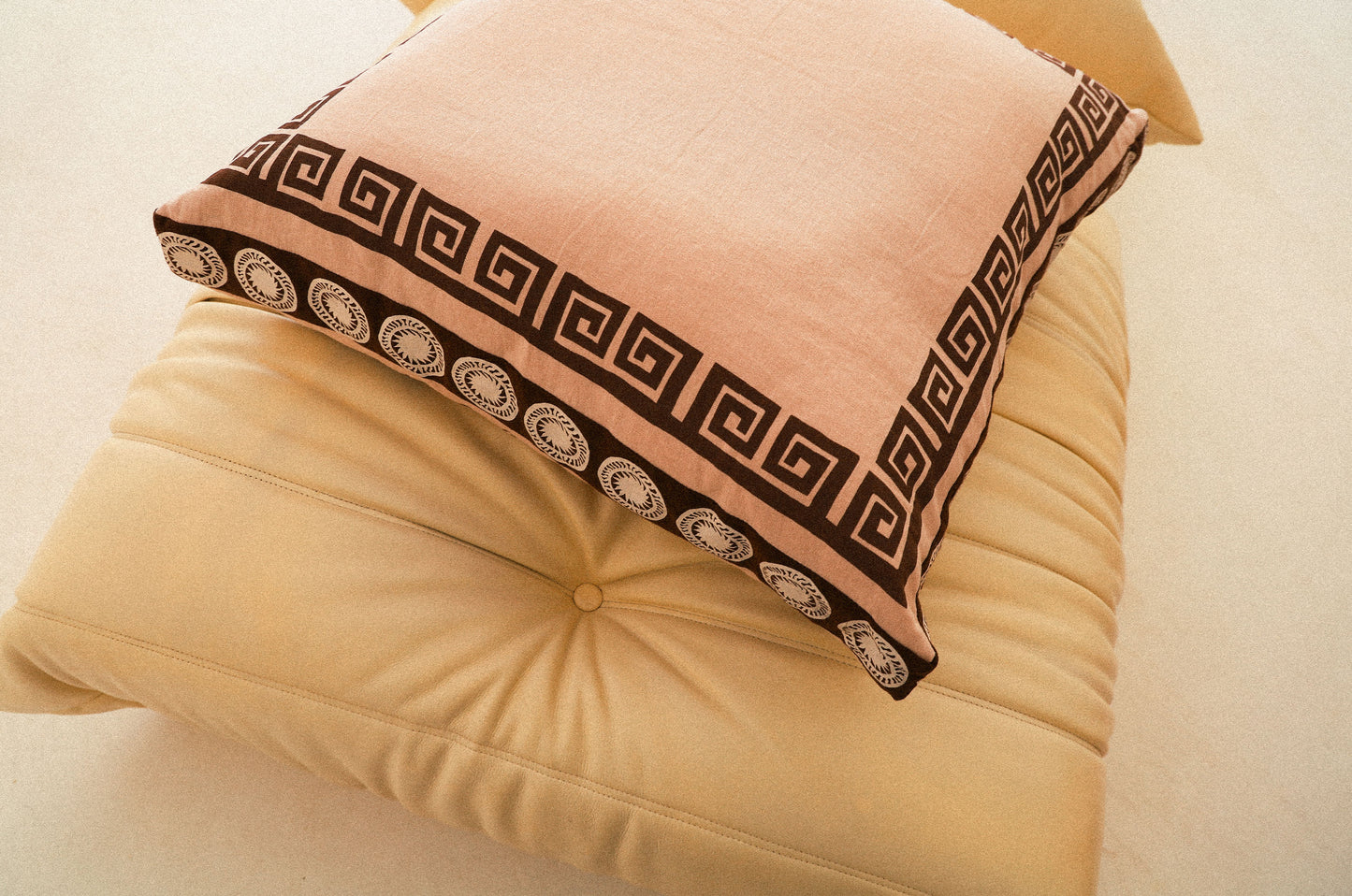 Halle Cushion